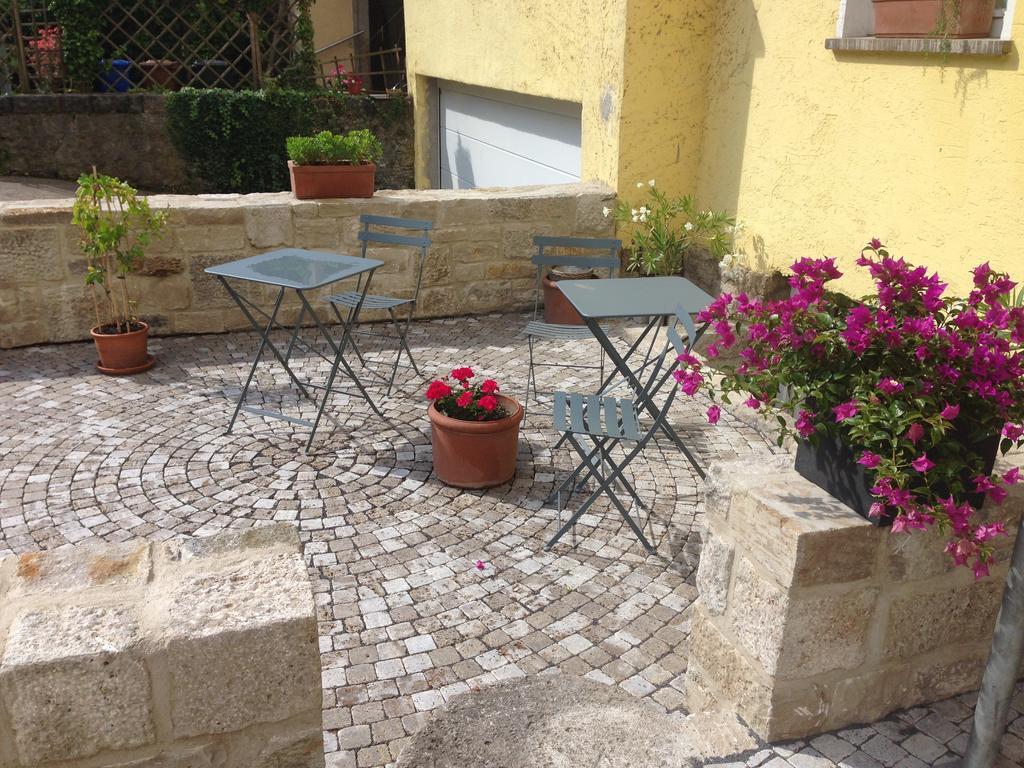 Achtzimmer Gasthof *